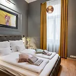 The Pearl Of The Heart Of Apartment Budapest