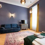 The Pearl Of The Heart Of * Budapešť