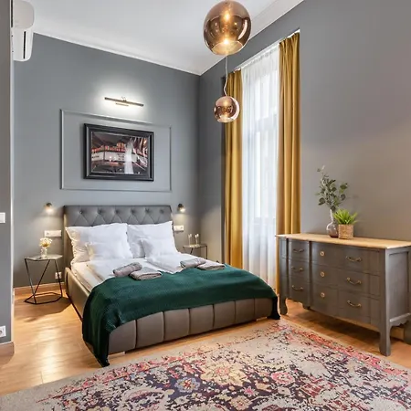 Apartment The Pearl Of The Heart Of Budapest