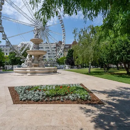 The Pearl Of The Heart Of Apartment Budapest