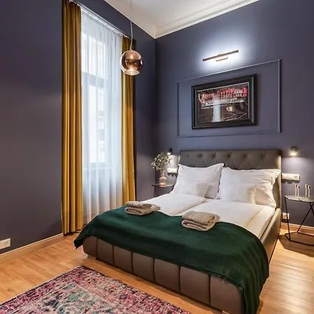 The Pearl Of The Heart Of Apartment