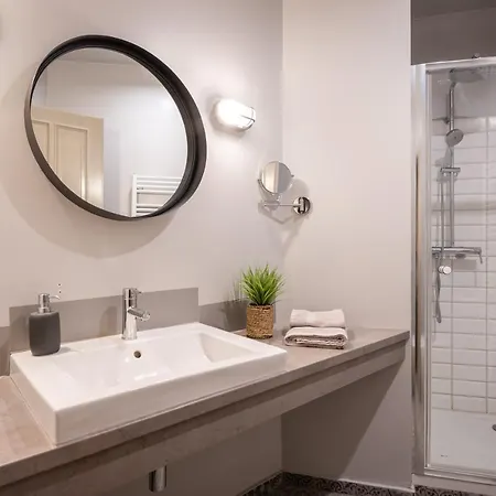 The Pearl Of The Heart Of Apartment Budapest