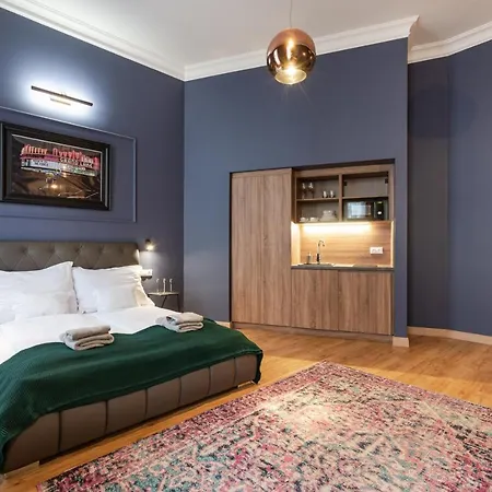 The Pearl Of The Heart Of Apartment Budapest